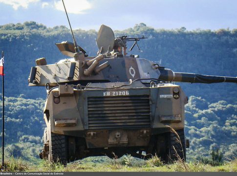 Segundo o desembargador Wilson Alves de Souza, que assina a decisão, é "evidente a falta de bom senso" ao fazer uma compra desse valor ao mesmo tempo em que se faz cortes de verbas da educação e da saúde. Foto: Exército/divulgação