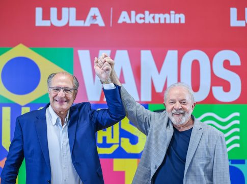 Lula e Alckmin serão diplomados nesta segunda.  Foto: Ricardo Stuckert