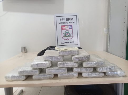 Uma mala com 15,5kg de maconha foi apreendida na manhã desta segunda-feira (26), em Altamira, no sudoeste paraense. Foto: 16º BPM/divulgação