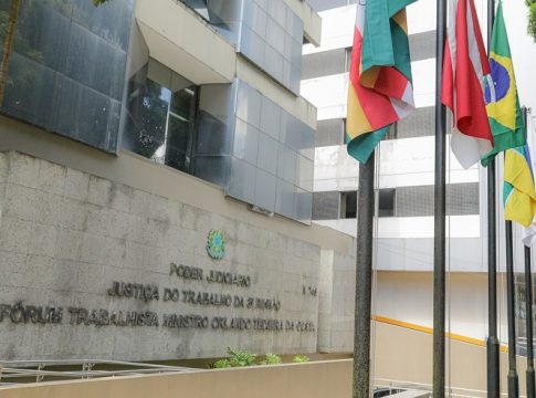 


Decisão foi tomada pela Comissão de Concurso, após reuniões com o Cebraspe. Foto: Divulgação