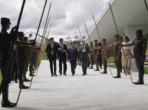 O Congresso Nacional fez um ensaio, ontem, da cerimônia de posse do presidente eleito Lula