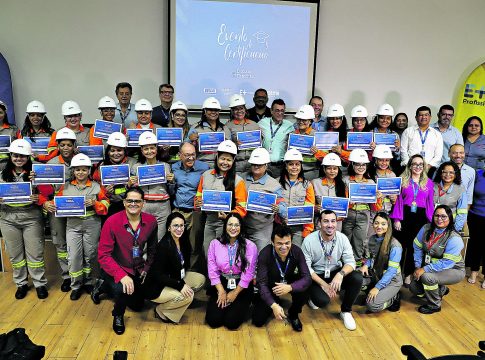 O curso que formou eletricistas mulheres é uma parceria da Equatorial com o Senai. Foto: Mauro Ângelo/ Diário do Pará.