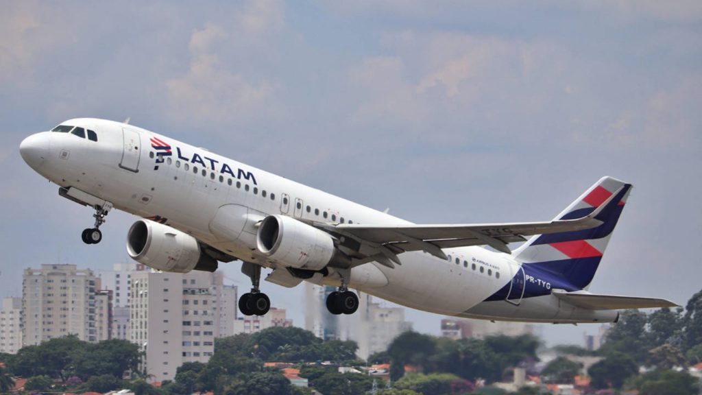 Passe livre para pessoas com deficiência não se estende ao transporte aéreo, decide STJ. Foto: Divulgação