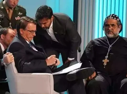 Padre Kelmon, conhecido por seu posicionamento aliado ao presidente Jair Bolsonaro (PL), durante os debates da corrida eleitoral, também se tornou um dos memes de destaque do pleito. Foto: Divulgação