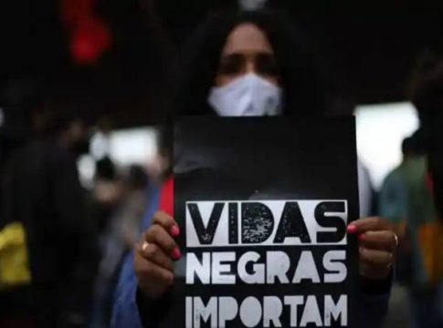 Das 27 unidades da federação, apenas sete têm secretarias específicas para o combate ao racismo, trazendo para o primeiro escalão as políticas pela igualdade racial. Foto: Roberto Parizotti / via fotospublicas.com