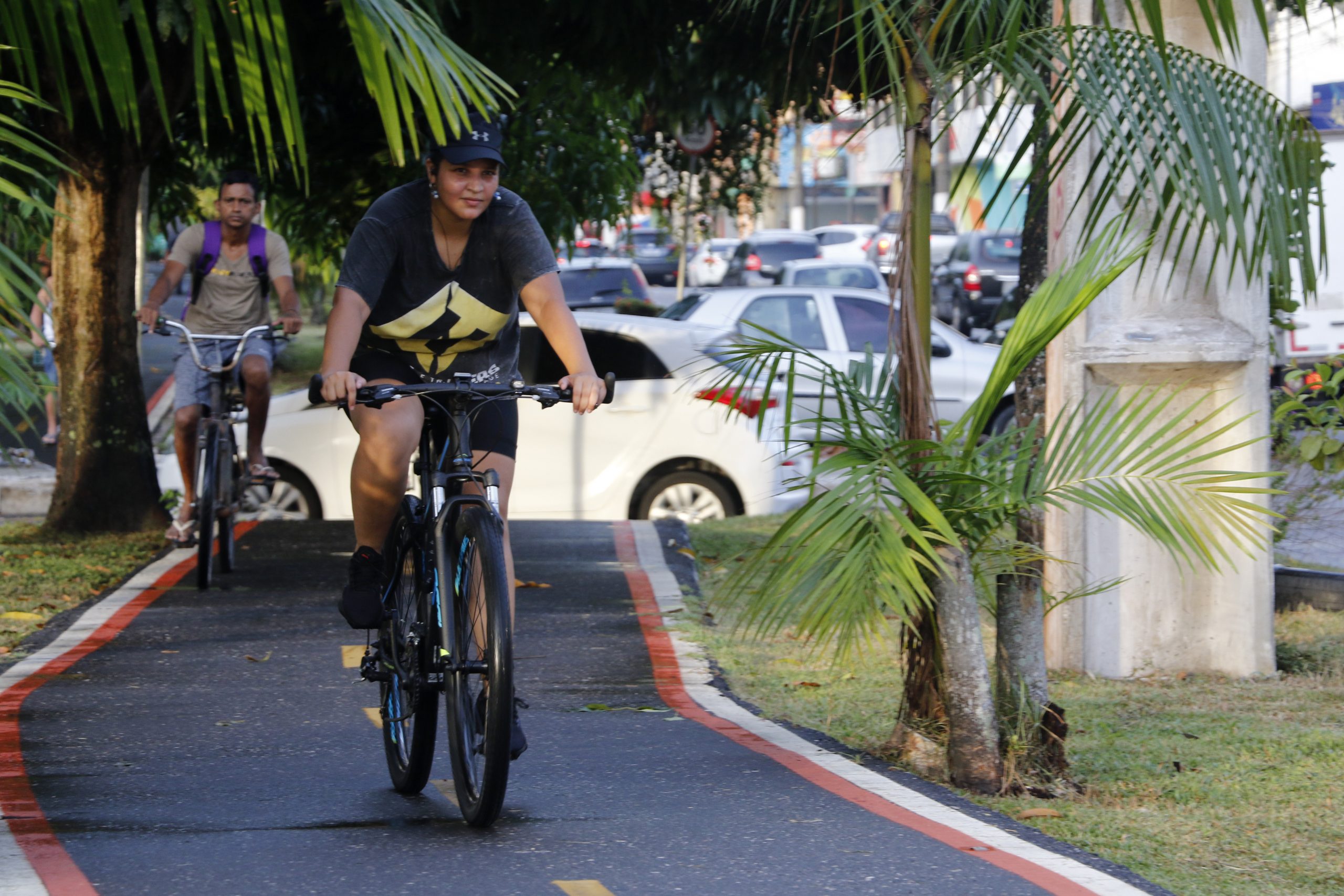 A bicicleta é companheira de muitos moradores de Belém, que usam para transporte ou lazer, além de melhorar a saúde. Foto: Antônio Melo/Diário do Pará