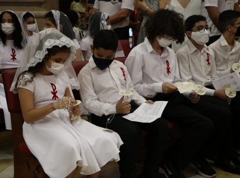 A Pastoral da Catequese, da Paróquia de Nazaré, abrirá inscrições para crianças, jovens e adultos que desejam receber mais um Sacramento instituído por Cristo. Foto: Divulgação