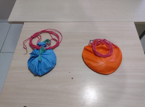 O material encontrado pelas equipes seriam, supostamente, utilizados por um grupo em ações criminosas em agências bancárias. Foto: Bope