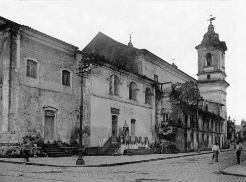 Frutuoso Guimarães: Um espaço de contrastes
