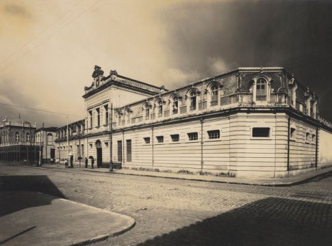 Quartel da Polícia Militar, na Rua Gaspar Viana, sem data conhecida. Fonte Instituto Moreira Sales