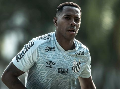 STF nega soltura de Robinho, ex-jogador condenado por estupro na Itália. Saiba mais sobre o julgamento e os votos dos ministros.