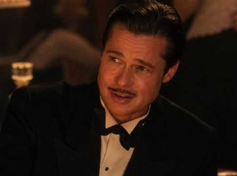 Brad Pitt Jack Conrad, é um astro na indústria do cinema em "Babilônia" FOTO: DIVULGAÇÃO  