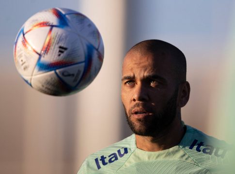 O Tricolor foi procurado pela Justiça e depositou quatro parcelas em juízo. A dívida é da empresa FanFive Publicidade.
. Foto: Lucas Figueiredo/CBF