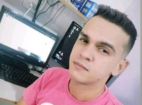Homem que usava tornozeleira eletrônica foi morto ao lado de sua companheira. Uma criança estava com o casal. Foto: DIvulgação