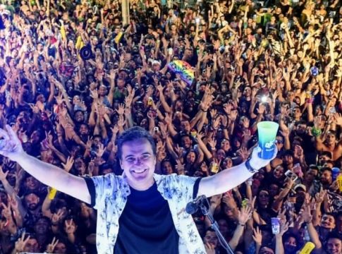 Ricardo Chaves comanda o Bloco Kalango, que terá palco e trio elétrico. FOTO: DIVULGAÇÃO
