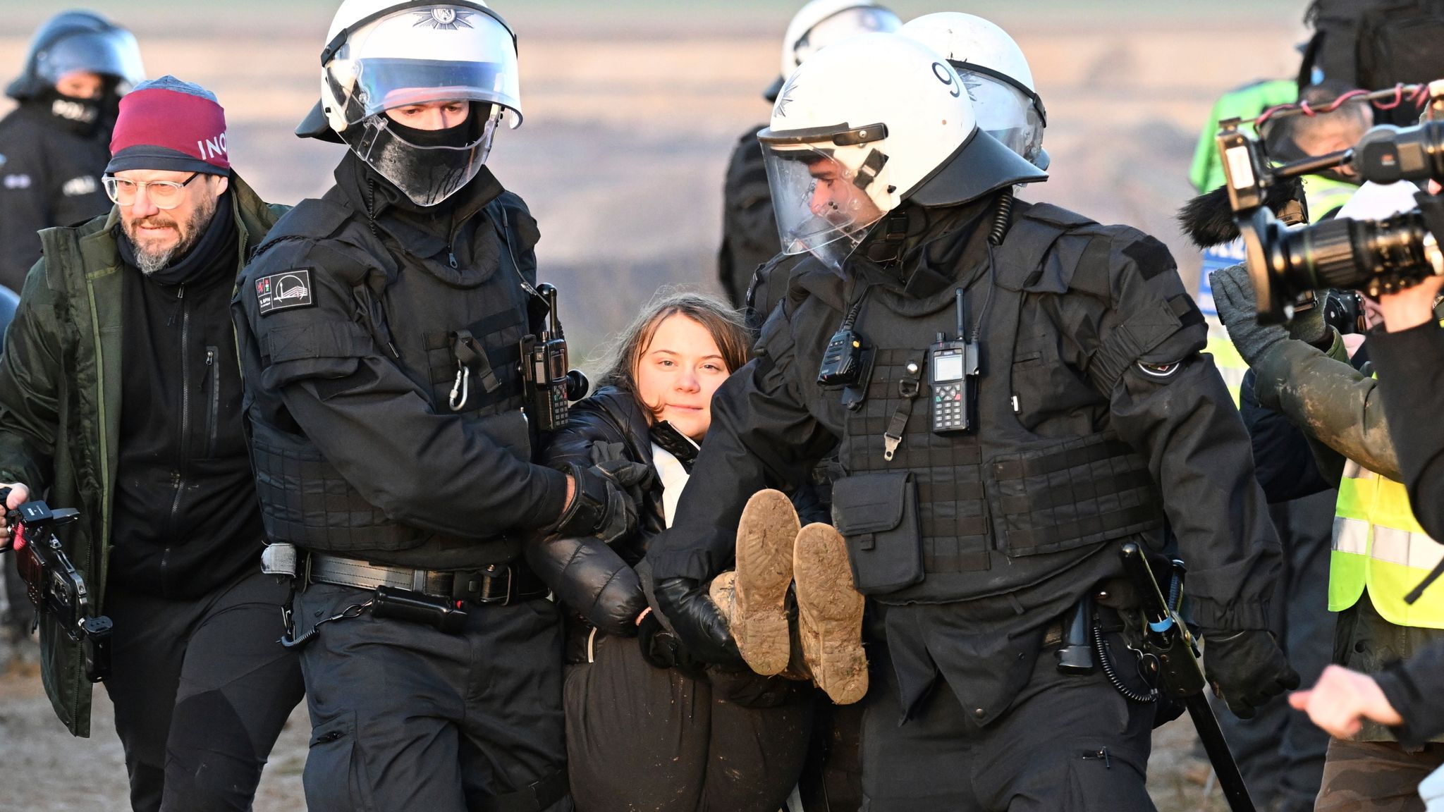 A ativista Greta Thunberg, de 20 anos, foi detida nesta terça-feira (17) na mina Garzweiler 2, localizada na cidade alemã de Luetzerath. Foto: Divulgação