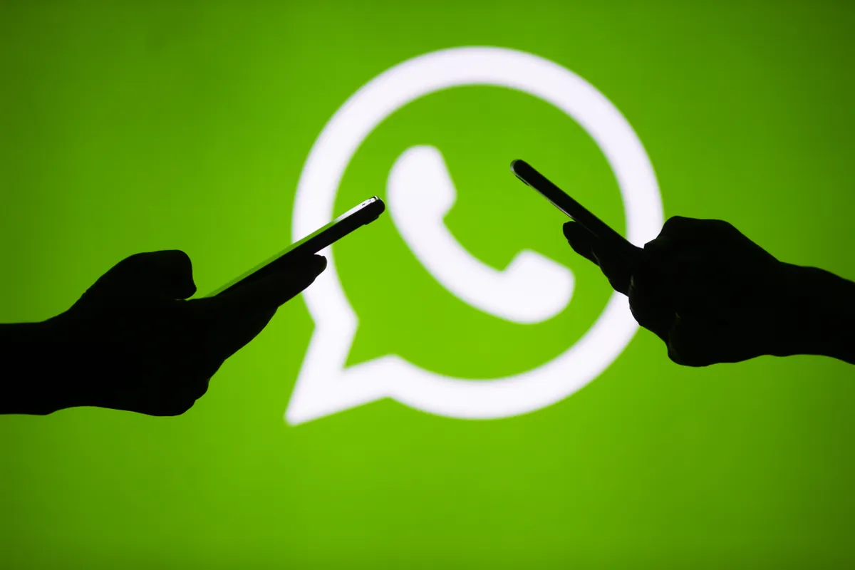 O WhatsApp liberou nesta quinta-feira para os usuários brasileiros o recurso que permite o envio de mensagens simultaneamente para até cinco mil pessoas. Foto: Divulgação