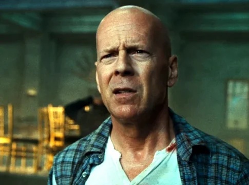 O ator Bruce Willis, 67, chegou em um estágio avançado de sua doença, na qual não há tratamento. Willis foi diagnosticado com demência frontotemporal. Foto: Divulgação