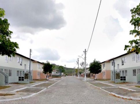 A proposta da MP 1.162/2023 é atender famílias com renda mensal de até R$ 8 mil, na zona urbana, e anual de até R$ 96 mil, na zona rural. Foto: Marcelo Camará/ MCid