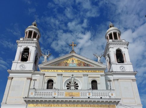 O dia é marcado por procissões pelas ruas da capital paraense em celebração a presença de Cristo no meio de toda a humanidade. Foto: Divulgação