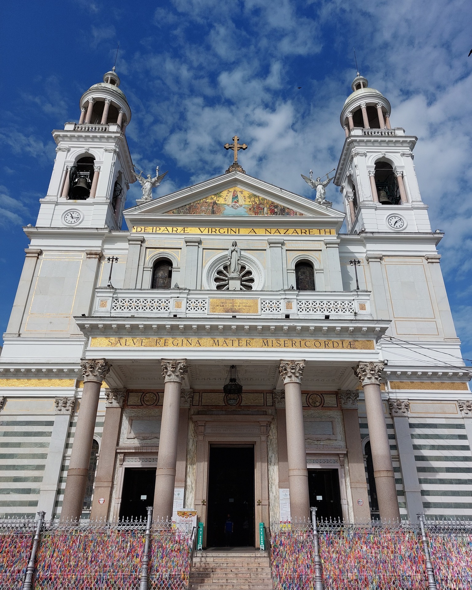 O dia é marcado por procissões pelas ruas da capital paraense em celebração a presença de Cristo no meio de toda a humanidade. Foto: Divulgação