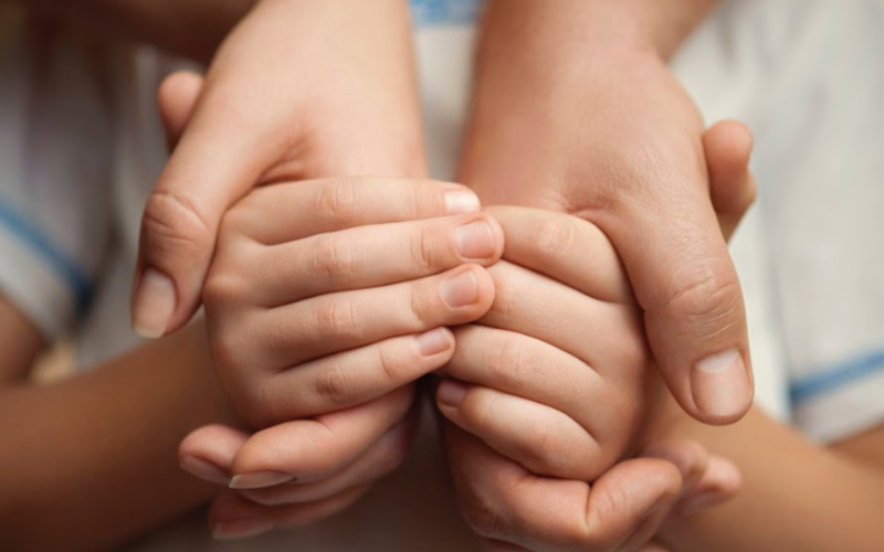 Madrinhas e padrinhos afetivos do Conta Comigo podem realizar diversas atividades com seus afilhados (as), como passeios e orientação escolar ou profissional. Foto: Divulgação