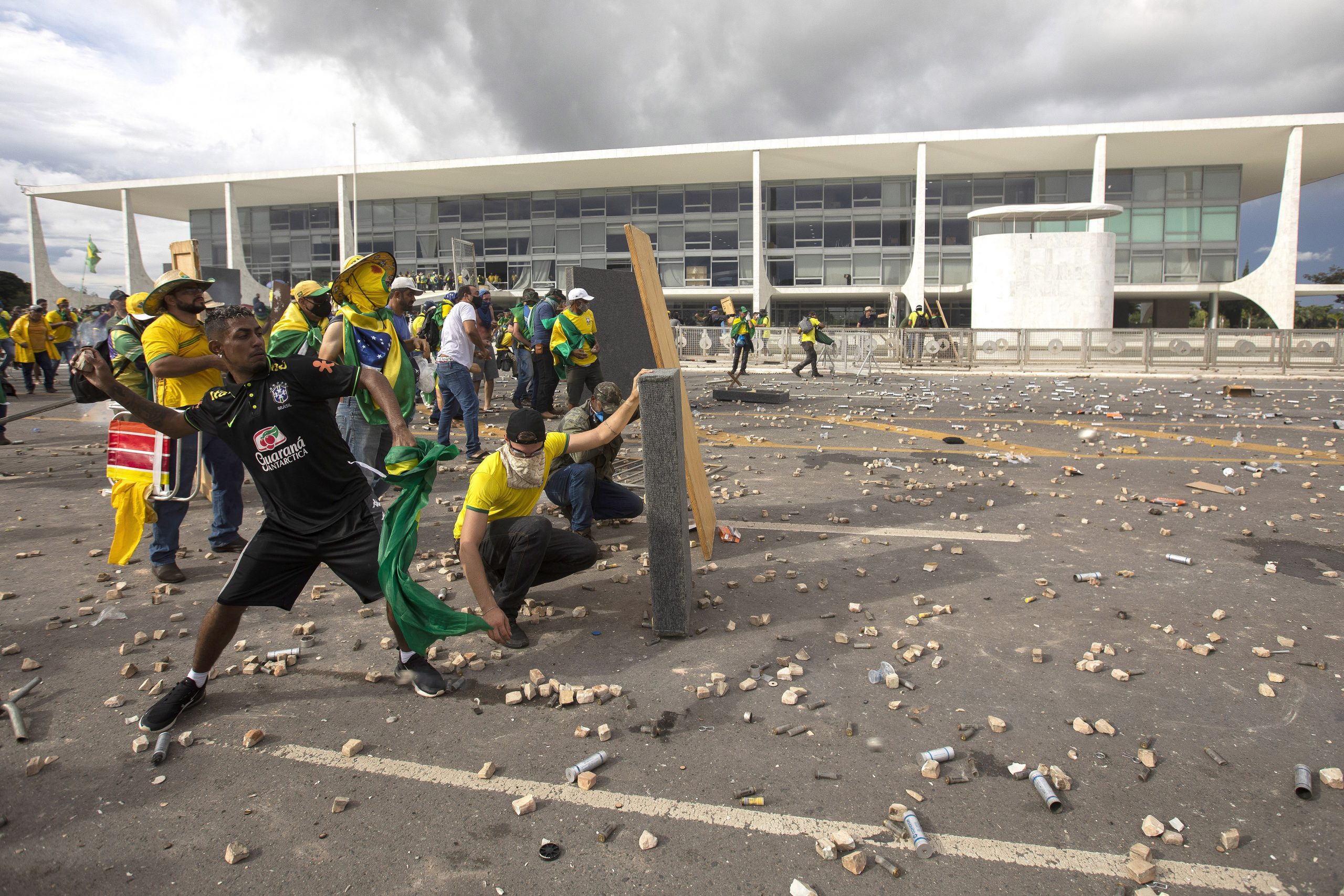 O STF (Supremo Tribunal Federal) já condenou 12 pessoas pelos ataques golpistas às sedes dos três Poderes em 8 de janeiro, em julgamentos nos plenários físico e virtual. Foto: Divulgação