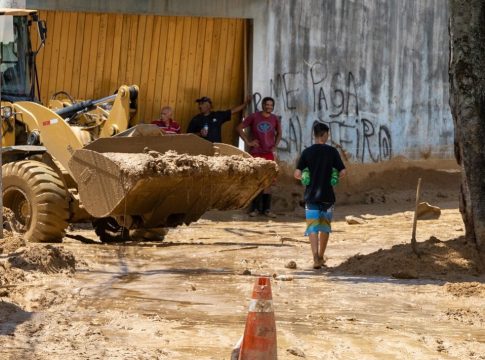 O total de pessoas fora de casa, desabrigadas ou desalojadas, chega a 2.496. Foto: Prefeitura de São Sebastião/Divulgação
