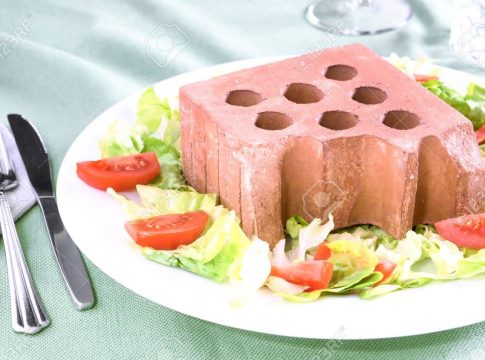 Saiba mais sobre o transtorno de quem tem vontade incontrolável de comer coisas que não são comestíveis.