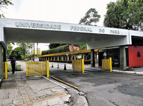 Hoje é um dia de muita festa para as(os) mais de 400 estudantes aprovadas(os) no Processo Seletivo Especial para Indígenas e Quilombolas 2024 da Universidade Federal do Pará (PSE I/Q UFPA 2024).. Foto: Celso Rodrigues/ Diário do Pará.