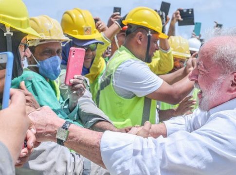 A informação foi anunciada pelo presidente Luiz Inácio Lula da Silva nesta quinta-feira, 16/2, durante entrevista à CNN Brasil, e reforçada numa postagem no perfil oficial do presidente no Twitter. Foto: Ricardo Stuckert/ PR