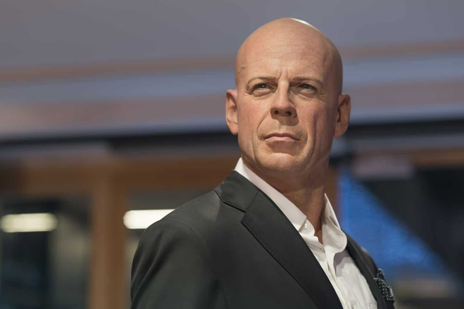 Bruce Willis, 67, colocou um ponto final em sua carreira de ator após diagnóstico de afasia em março passado e viu a doença avançar para o quadro de demência frontotemporal neste início de ano. Foto: Divulgação