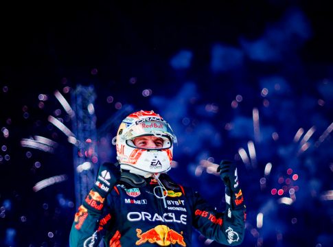 Verstappen venceu o primeiro GP do ano. Foto: Vladimir Rys