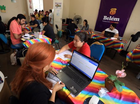 Prefeitura faz o primeiro mutirão para cadastrar pessoas LGBTI+ no programa Minha Casa, Minha Vida. Foto: Mácio Ferreira/Ag. Belém