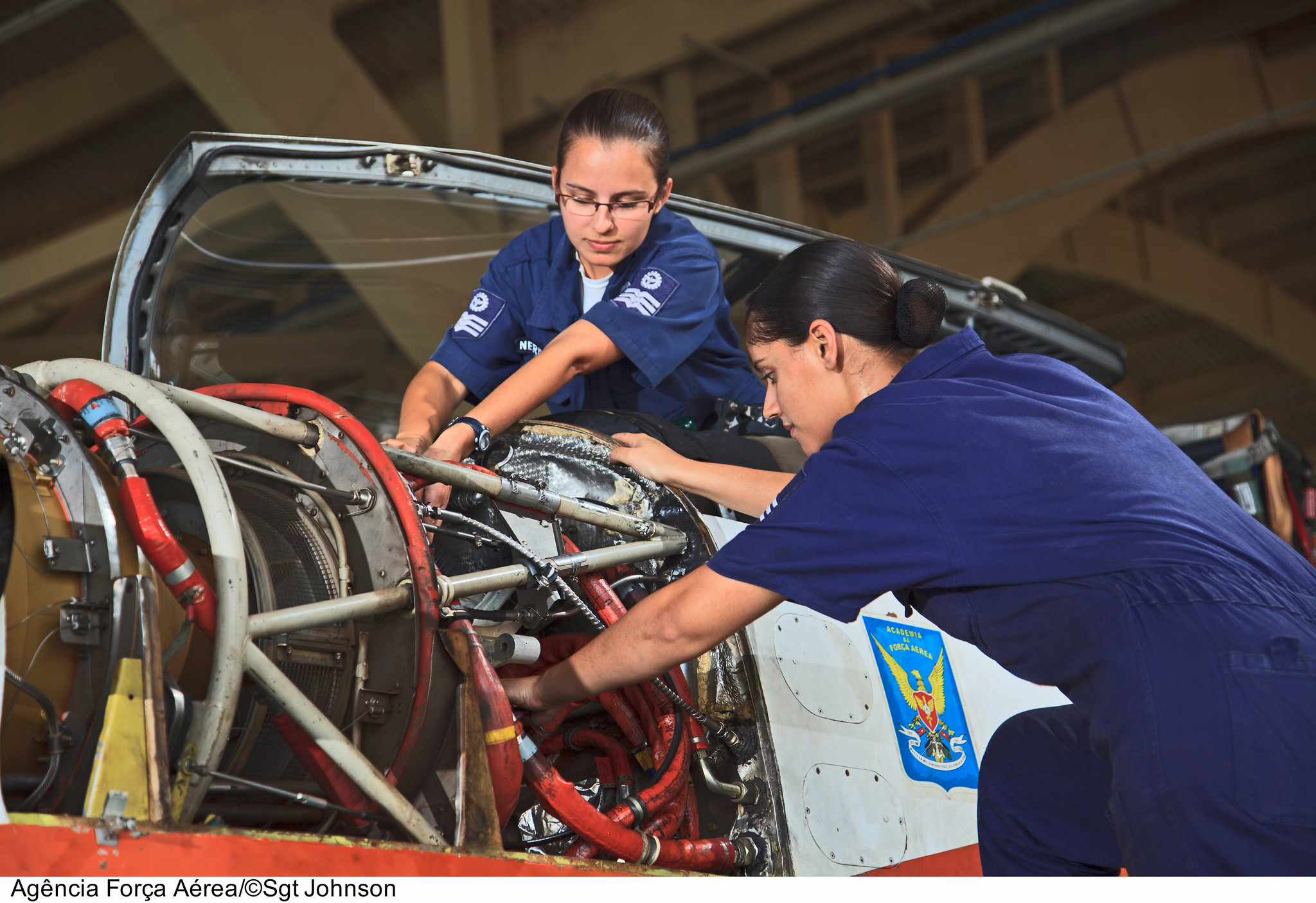 Uma das oportunidades é para a carreira de mecânico de aeronaves. Após o curso de formação, os aprovados se tornarão terceiros-sargentos. Foto: Sgt. Johnson/Ag. FAB