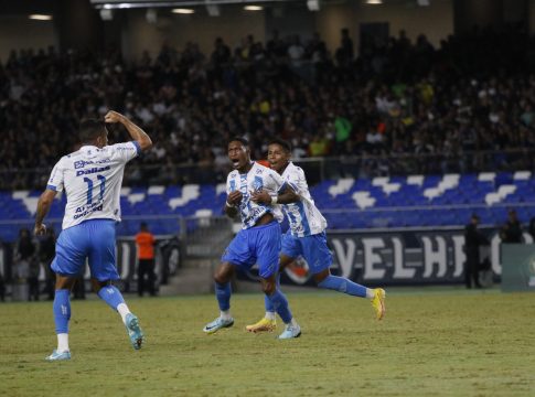 O Paysandu busca a primeira vitória sobre o Flu pela Copa do Brasil. Time carioca nunca perdeu um jogo para o Papão. Foto: Wagner Almeida