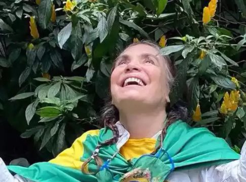 Regina foi condenada a pagar R$ 30 mil em indenização para a filha da atriz e a se retratar pelo uso indevido de uma foto, incluída em um vídeo feito por ela, em apoio à ditadura militar.