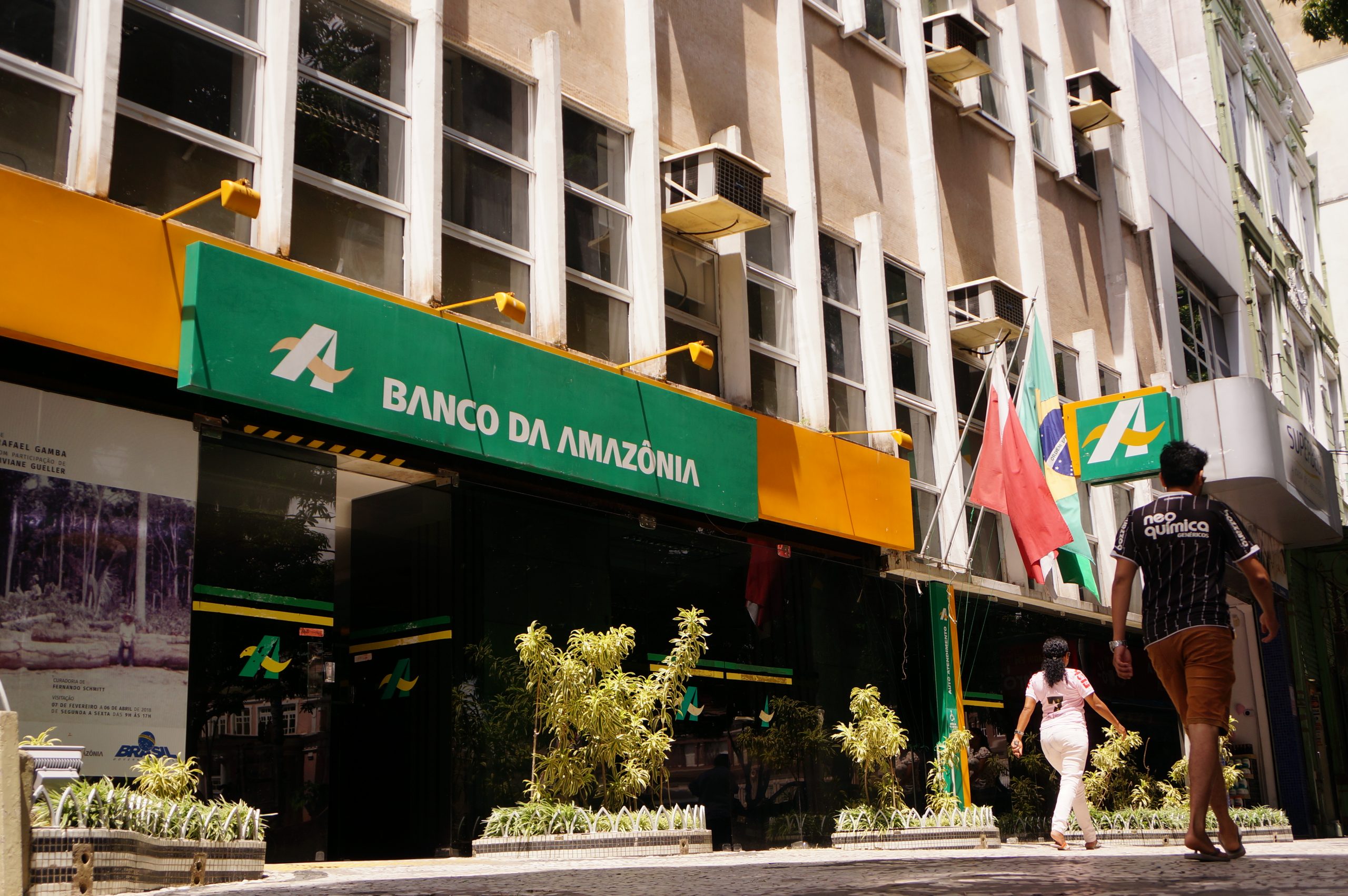 Concurso Banco da Amazônia é para cargos de níveis médio e superior, com remunerações iniciais de até R$ 3,9 mil