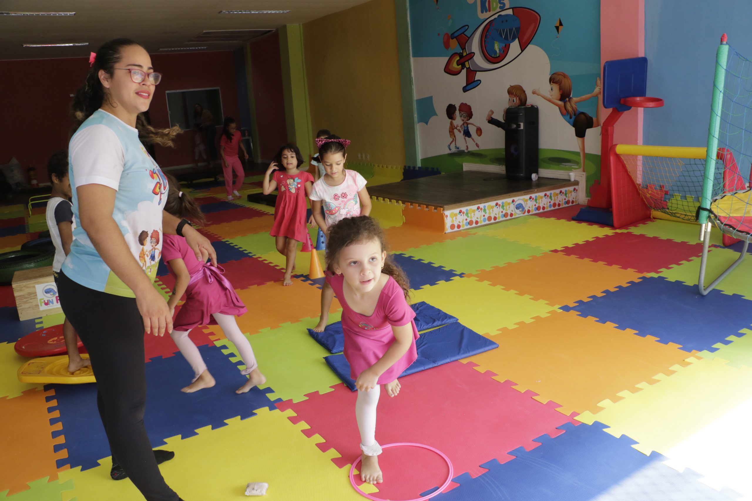 Belém,Pará, Brasil, caderno cidade-  Fazer exercícios fícos quando criança, ajuda a desenvolver as funções do organismo pro futuro.
10/02/2023 Foto Celso Rodrigues/ Diário do Pará.