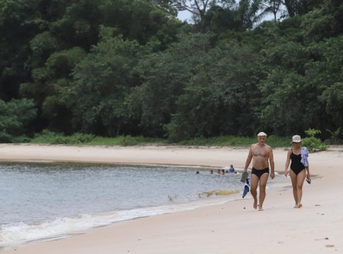A Prefeitura realizou análises na água das praias de Mosqueiro, Outeiro, Icoaraci e Cotijuba, ilhas que pertencem a Belém. Foto: Mauro Ângelo/ Diário do Pará.