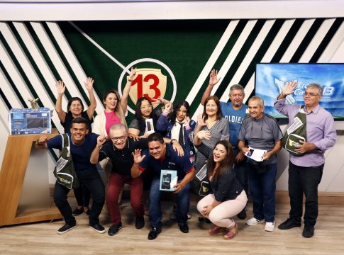 O Troféu Camisa 13, premiação do grupo RBA, entregou nesta sexta-feira (24) os brindes sorteados entre os torcedores que votaram na primeira parcial do concurso e escalaram suas seleções elegendo os melhores do esporte paraense na temporada. Foto Celso Rodrigues/ Diário do Pará.