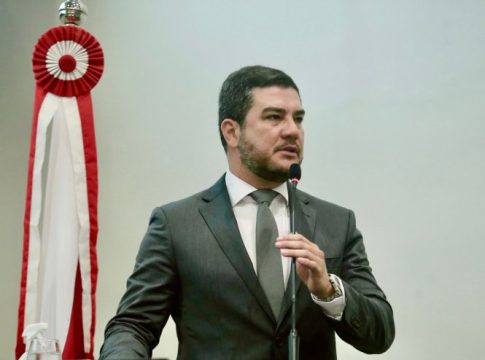 ALEPA EM PAUTA: Deputado Ronie Silva propõe QR Code em placas de obras