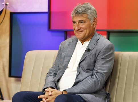 'Decisão da emissora', diz Cléber Machado sobre não narrar final da da Sul-Americana no SBT
