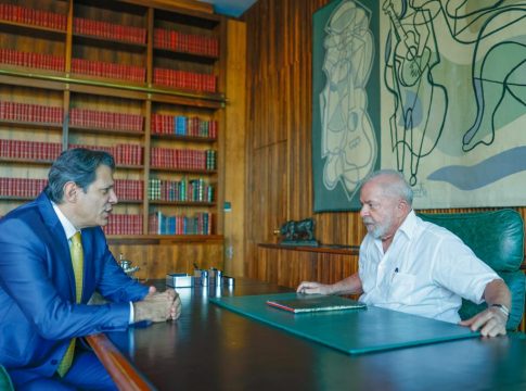 A nova regra fiscal proposta pelo governo de Luiz Inácio da Silva (PT) prevê um crescimento real -ou seja, descontada a inflação- das despesas entre 0,6% e 2,5% ao ano. Foto: Ricardo Stuckert