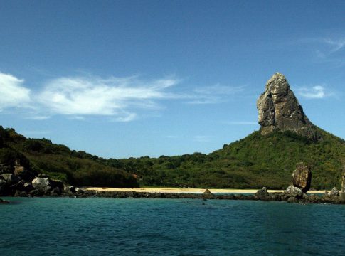 O paradisíaco arquipélago de Fernando de Noronha é motivo de disputa entre a União e Pernambuco

FOTO: divulgação