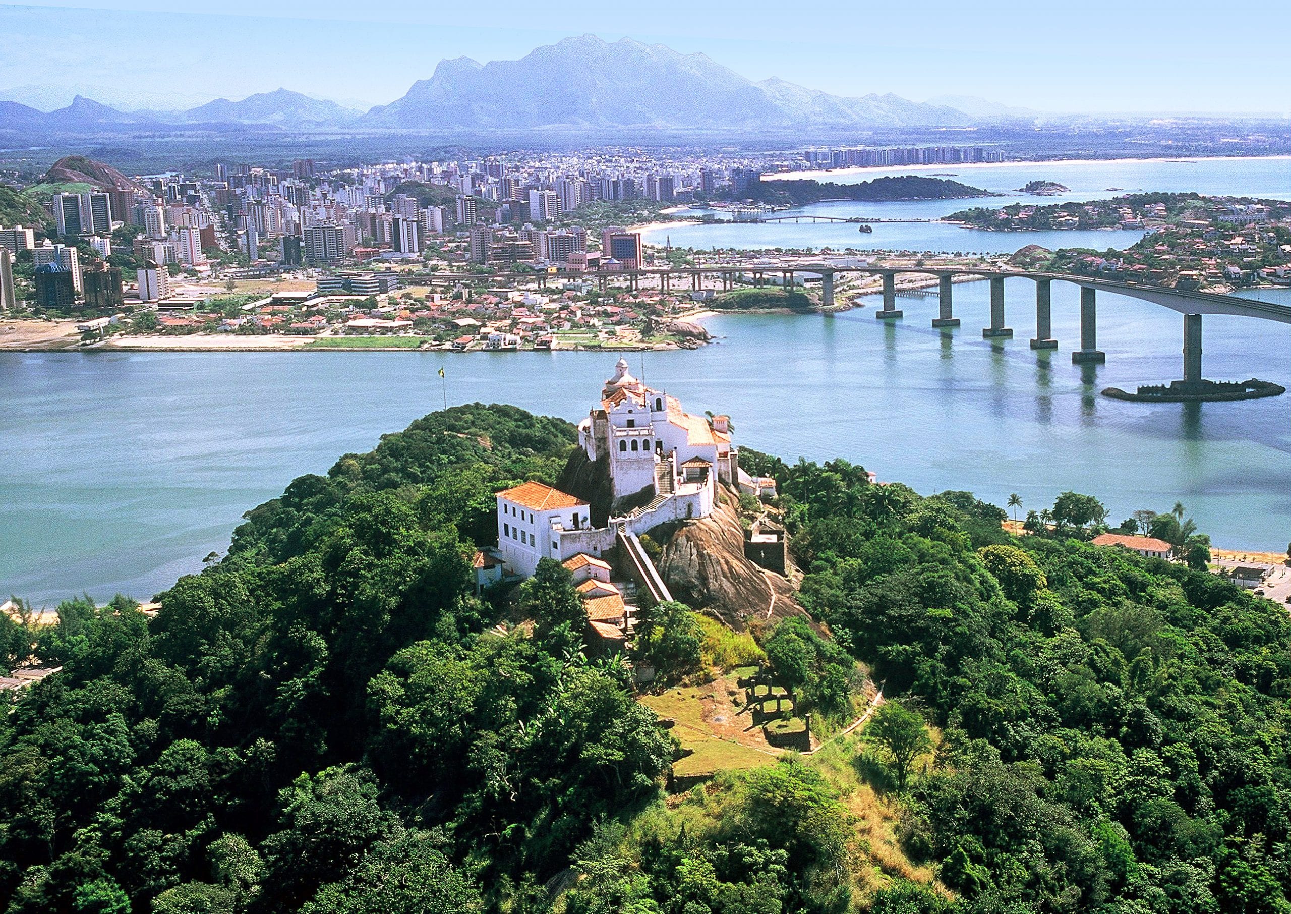 Vista aérea do Convento da Penha 