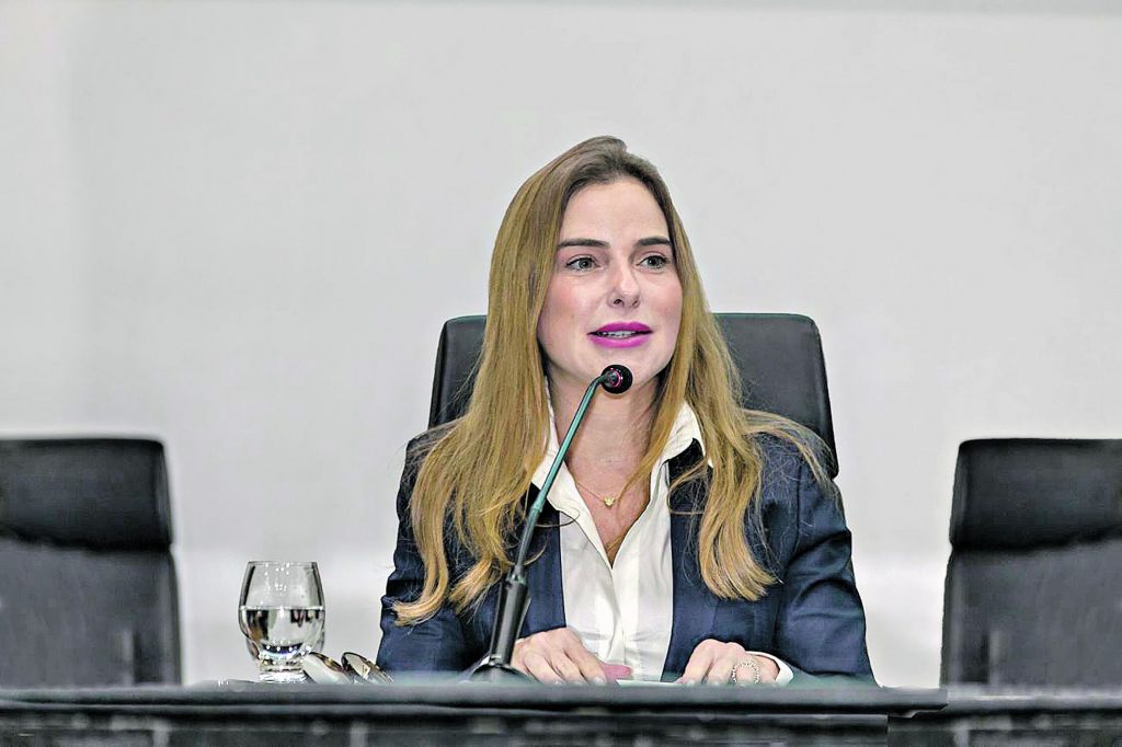 A primeira-dama do Estado destacou as conquistas das mulheres. FOTO: CELSO LOBO (AID/ALEPA) A primeira-dama do Estado destacou as conquistas das mulheres. FOTO: CELSO LOBO (AID/ALEPA)