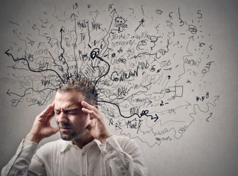 Sobrecarga física e emocional impulsiona busca por protocolos voltados à saúde mental em SPAs Médicos