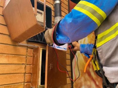 É válido ressaltar que, além de oferecer riscos à vida, furto de energia é crime previsto nos termos do artigo 155 do Código Penal Brasileiro e a pena pode variar de 1 a 4 anos de reclusão. Foto: Divulgação