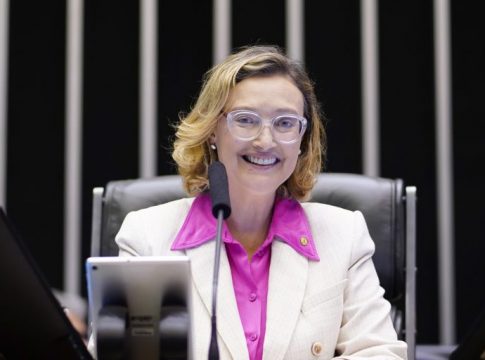 Deputada Maria do Rosário, a primeira signatária do texto original. Foto: Pablo Valadares / Câmara dos Deputados